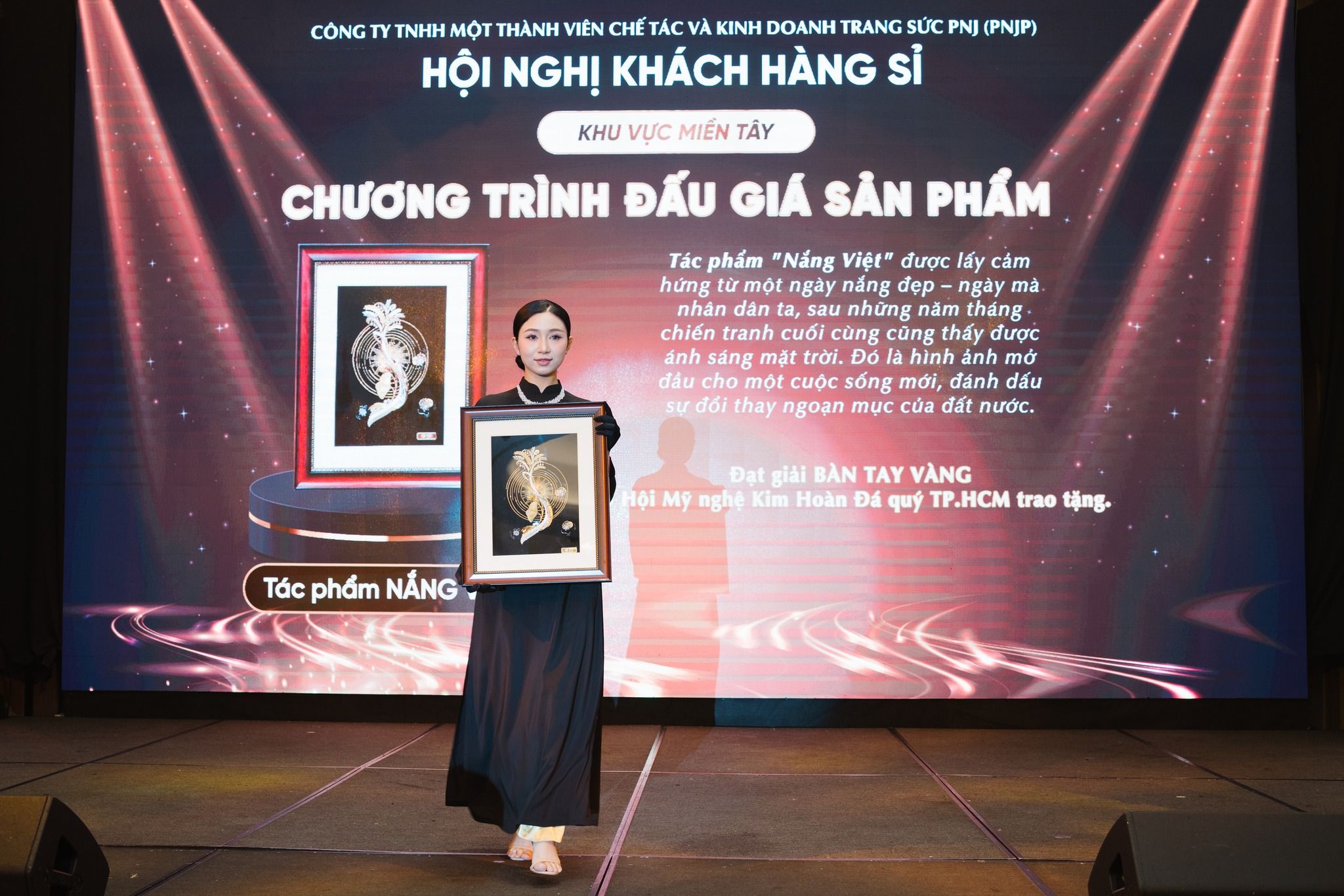 499397277_122157024050468077_7382124866207010958_n (1).jpg